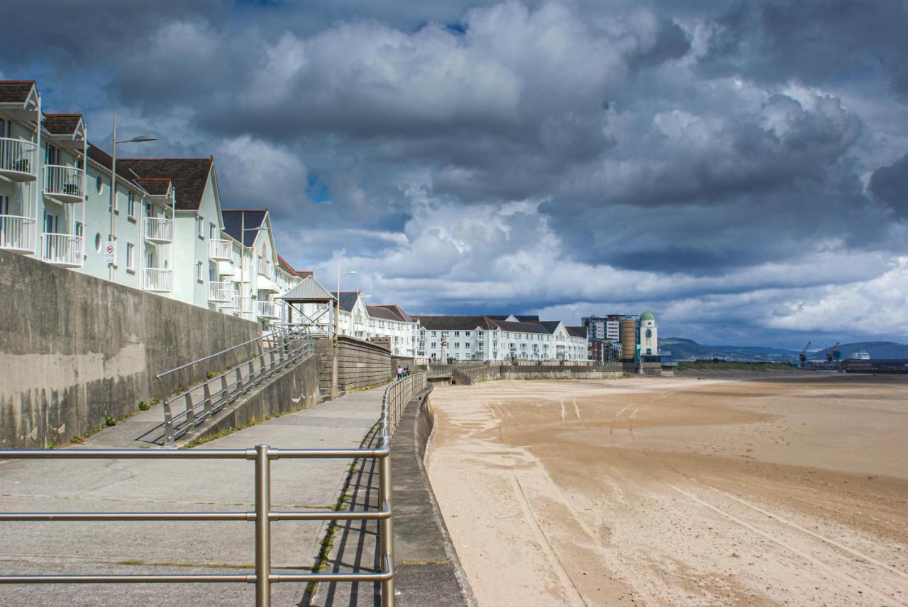 Coastal City Rooms - Waterfront Swansea Eksteriør bilde