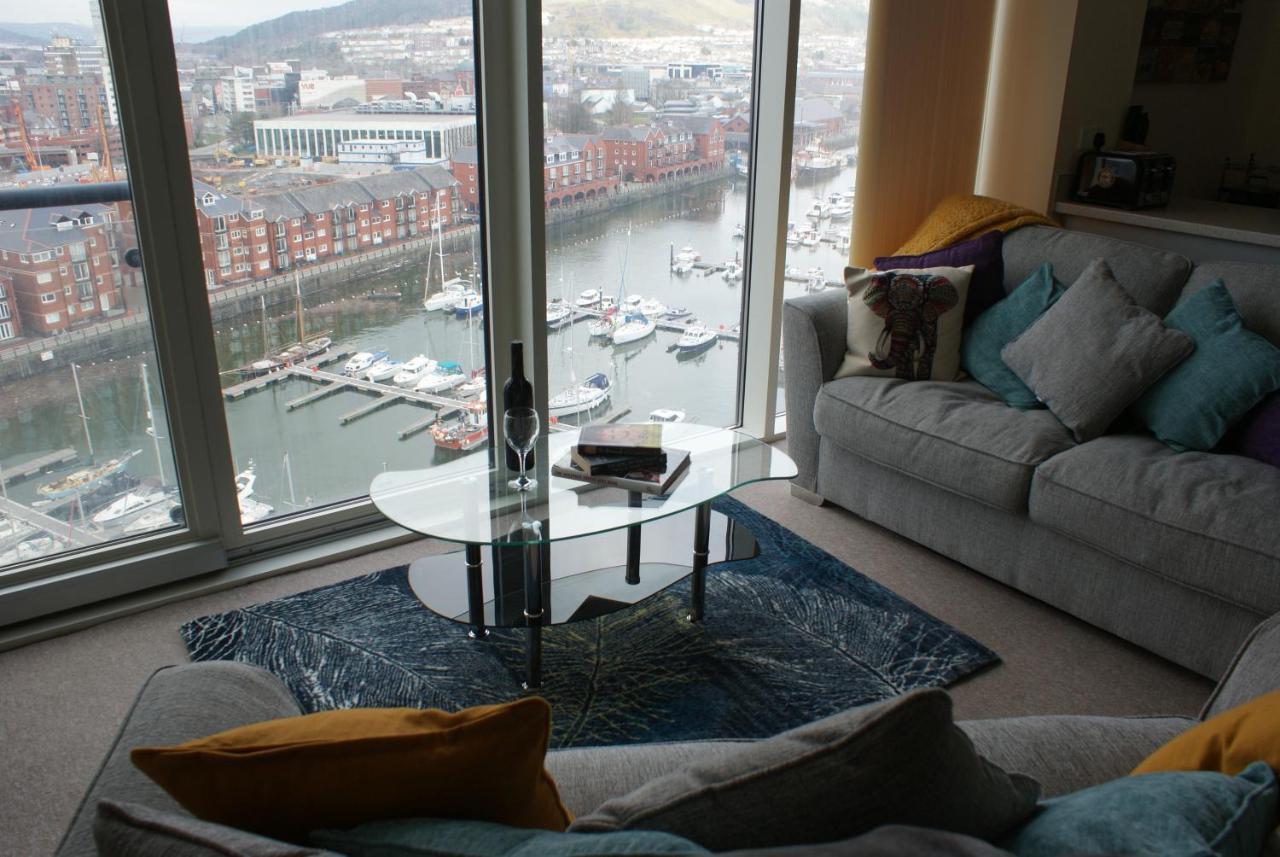 Coastal City Rooms - Waterfront Swansea Eksteriør bilde