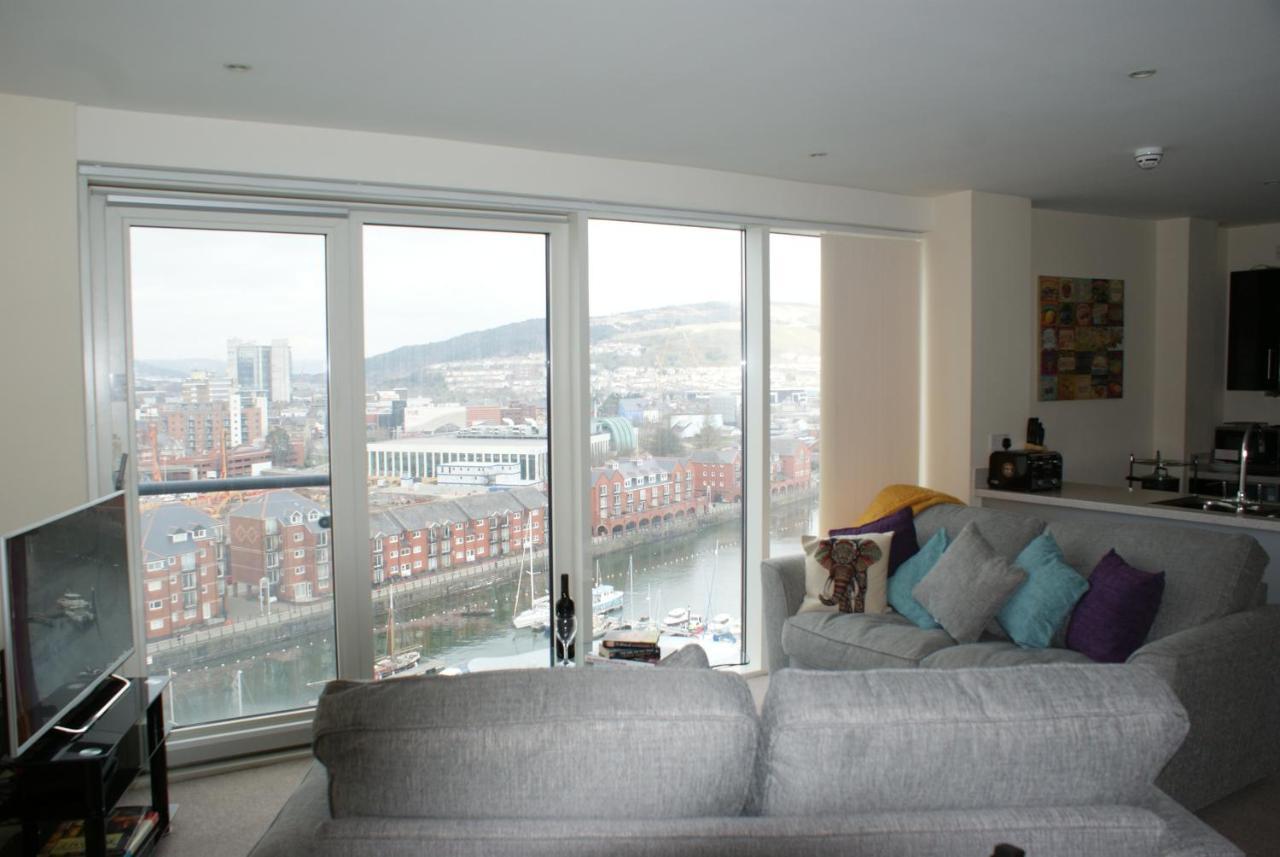 Coastal City Rooms - Waterfront Swansea Eksteriør bilde