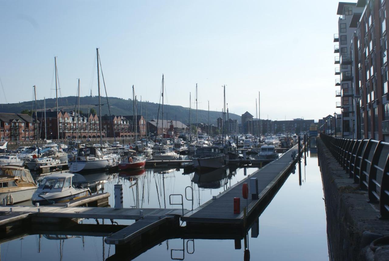 Coastal City Rooms - Waterfront Swansea Eksteriør bilde